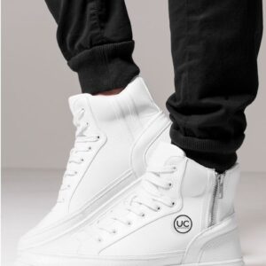 Sneakers Archieven - UC Dance